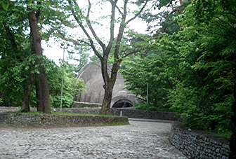 stonchrch_f3.jpg