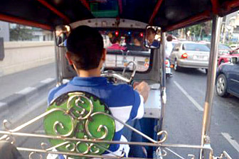 tuktuk.jpg